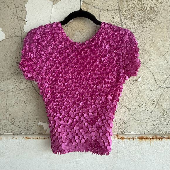 Y2K Puff Sleeve Rosette Texture Top in Magenta Satin Coquette Fit XS–S - Picture 4 of 4